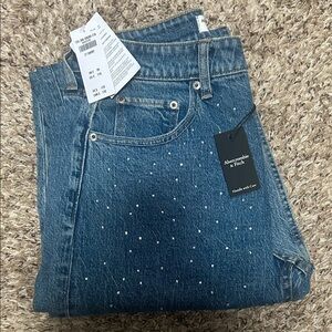 Abercrombie & Fitch Women's 90’s Relaxed Curve Love Jeans with Studded Detail